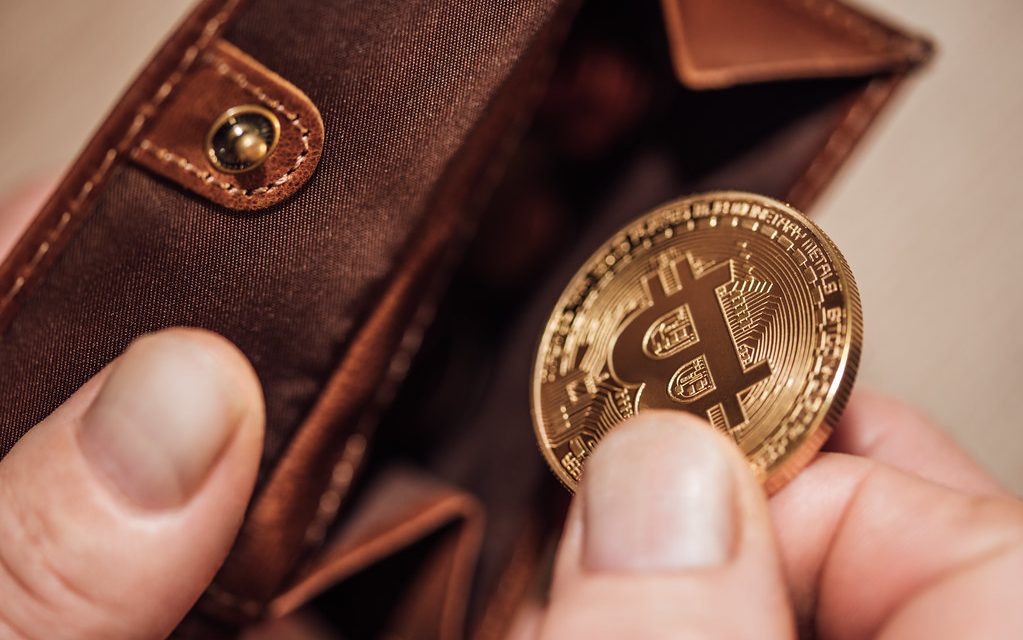 Cryptocurrency Hardware Wallet Market Expected to Reach USD 1328.7 Million and CAGR 26.9% by 2028