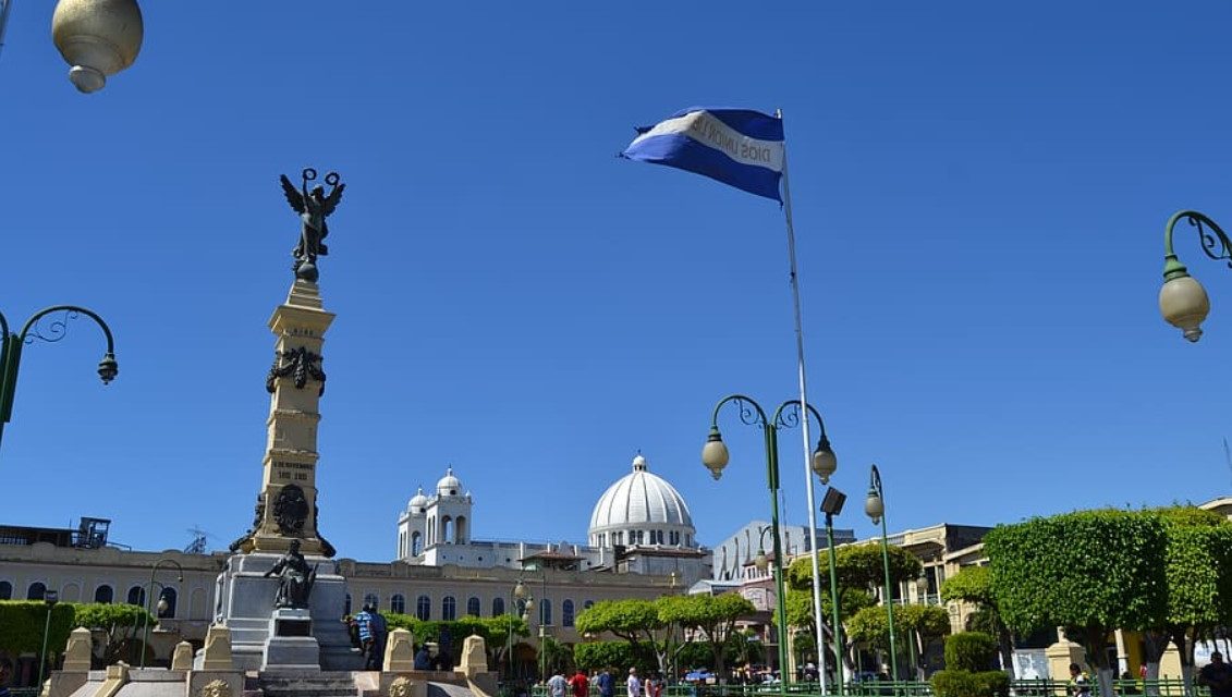 El Salvador’s Bonds Surge 62% Amid Bitcoin’s ETF-Driven Rally