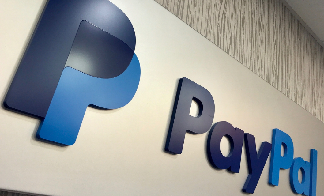 PYPL Outlook: Is PayPal Poised to Emerge as an AI Investment?