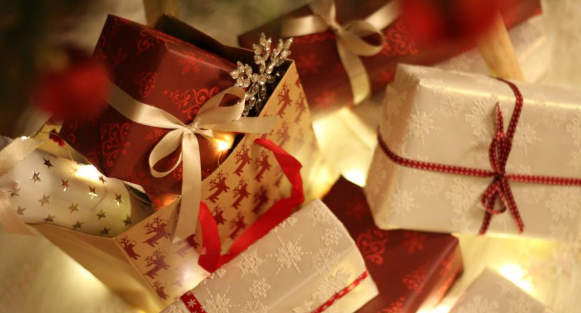 Blockchain Revolutionizing Christmas Gifts