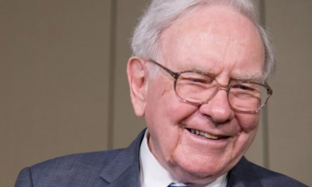 Buffett’s 2024: Top 3 AI Stocks in $358B Portfolio