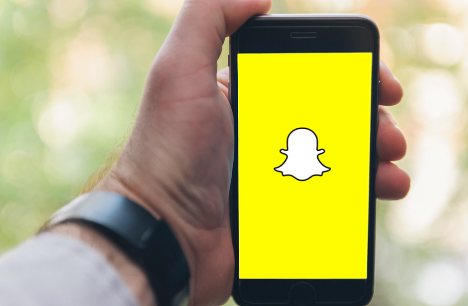 Snapchat Plans $1.5 Billion Annual AI Investment