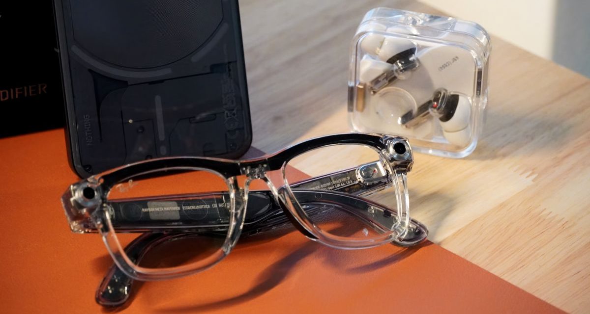 Meta Unveils Next-Gen Ray-Ban Smart Glasses with Built-In Display and Advanced AI